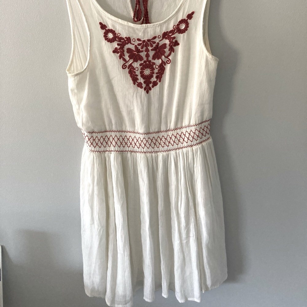 Forever 21 White Dress With Red Embroidery